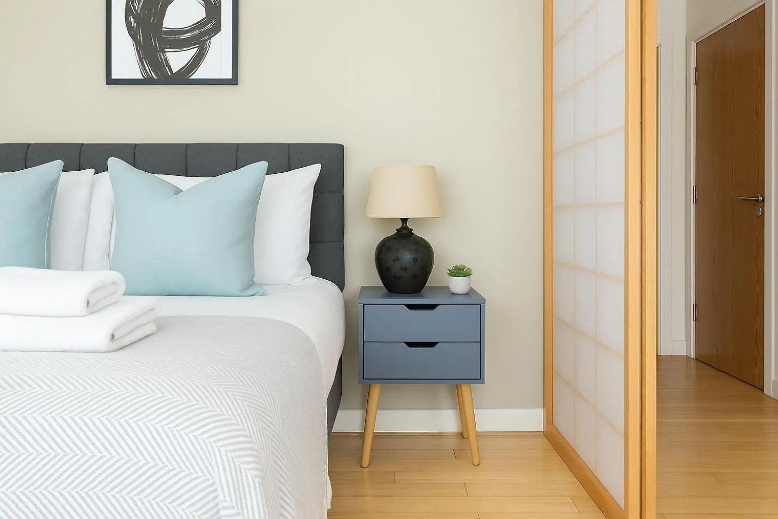 Dalston Square Gem - Walk To Cafes, Bars & Tube Apartment London